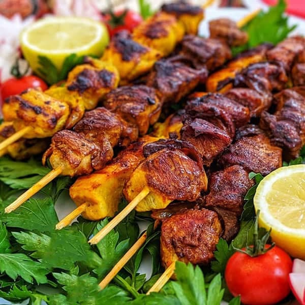 رستوران زعفران در همدان
