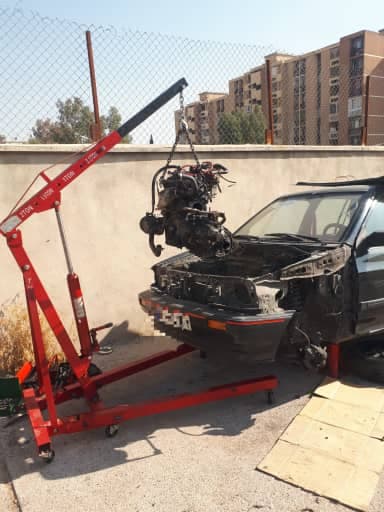 تعمیرات مکانیکی و جلوبندی خودرو کاریزما در صدرا شیراز