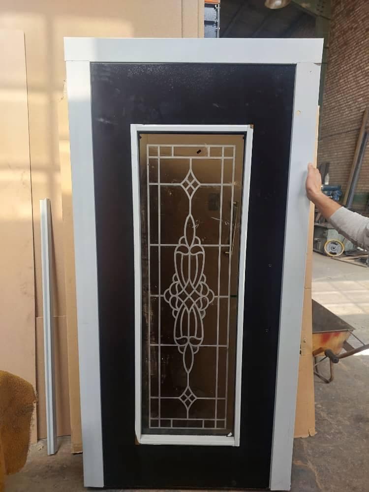 تولید درب لولایی آسانسور یگانه در تهران