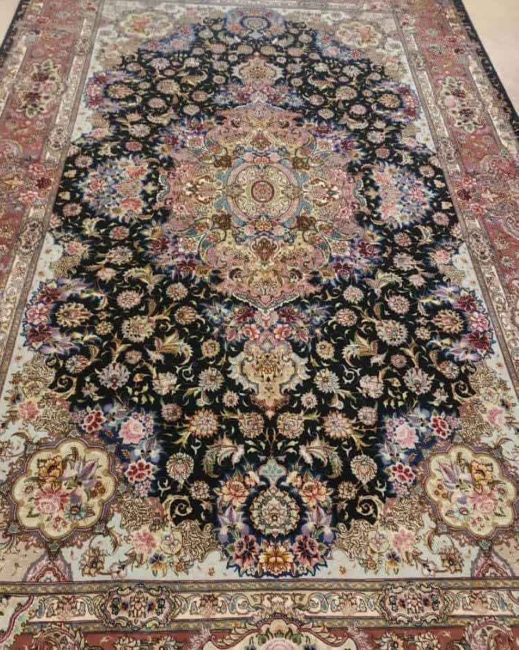 خرید و فروش فرش دست بافت و ماشینی رستمی منطقه 11 تهران