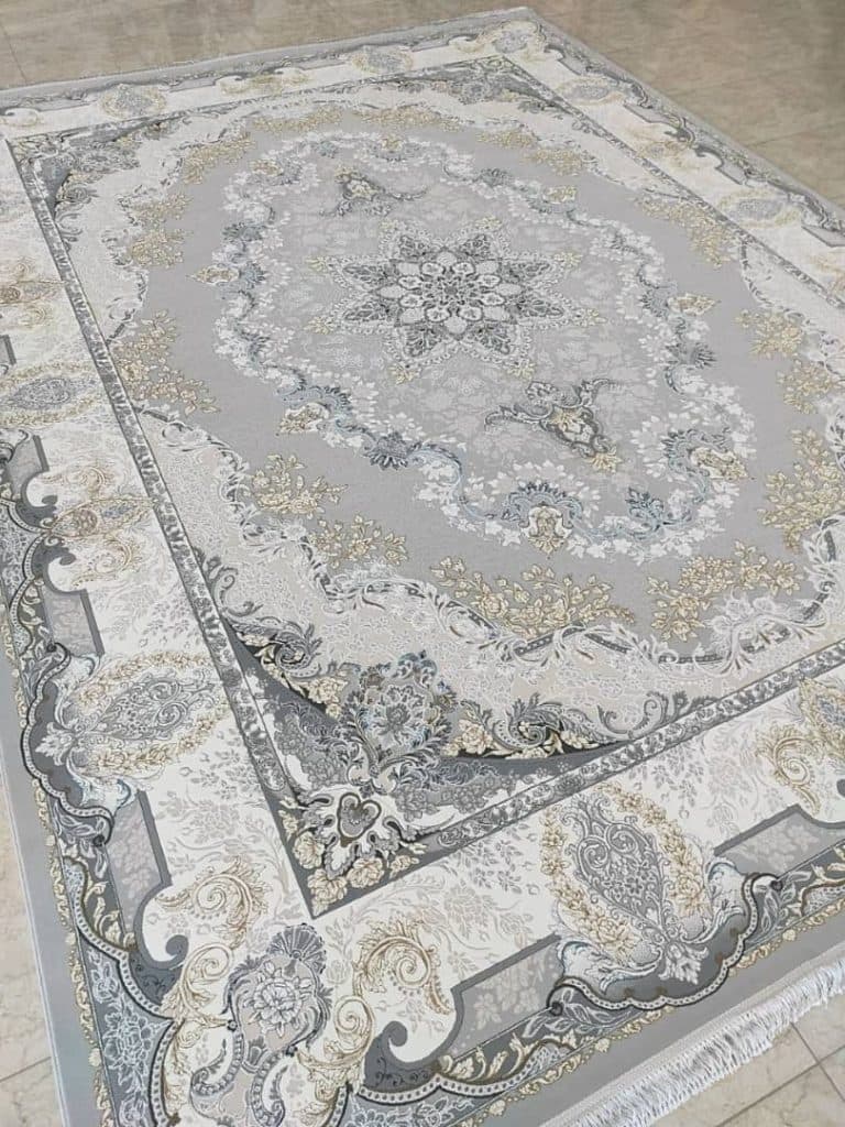 انبار مرکزی پخش فرش کاشان نوین در رشت