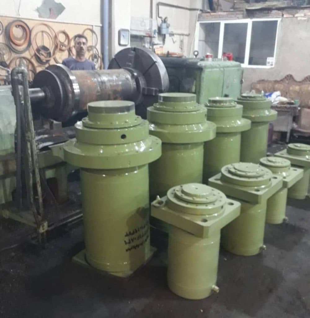 ساخت جک هیدرولیک ماشین آلات صنعتی و راهسازی طراحان نو در تبریز