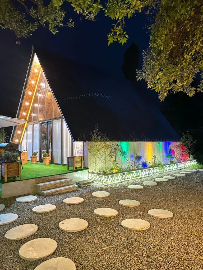 اجاره کلبه چوبی سوئیسی و ویلا آزاد در نور