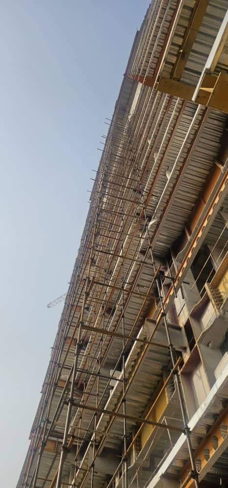 نصب و اجرای داربست فلزی ساختمانی قائم در لواسان