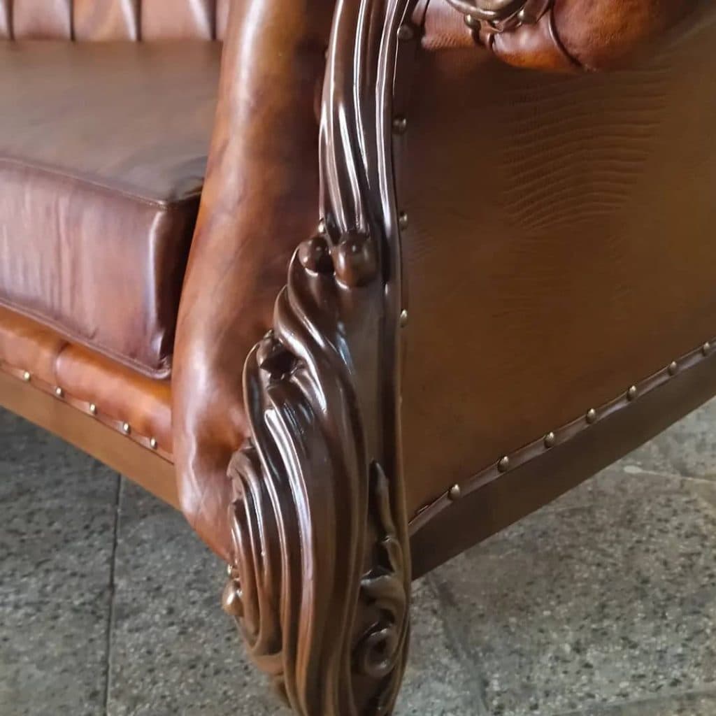 تولیدی مبل چرمی کاظم شعبانی در جاجرود