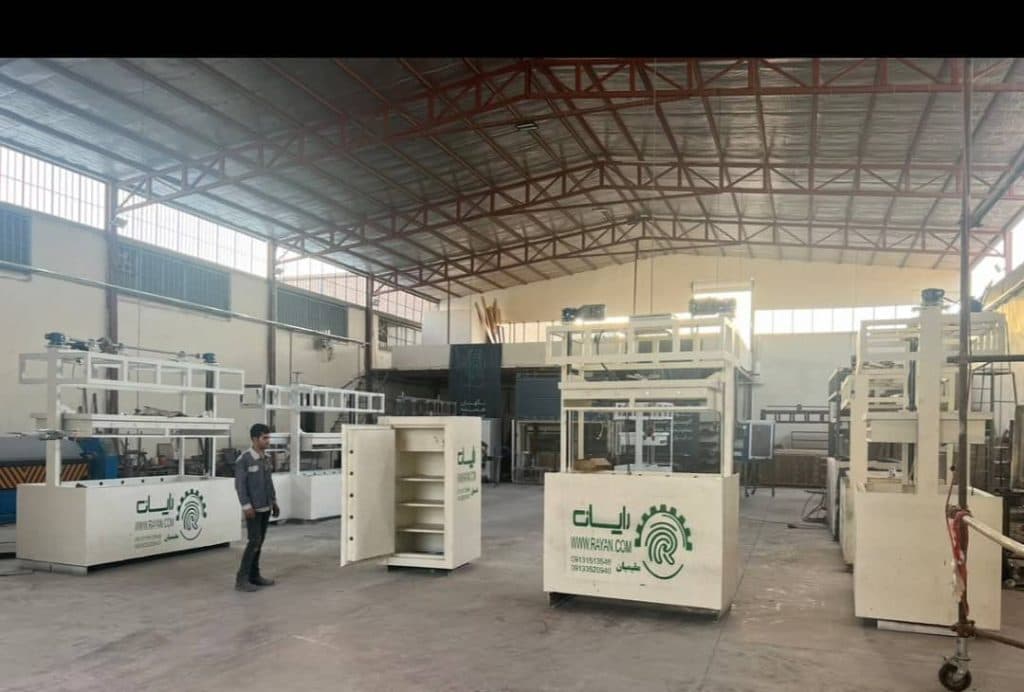 ساخت و فروش گاو صندوق آسانسوری طلافروشی گروه رایان در اصفهان
