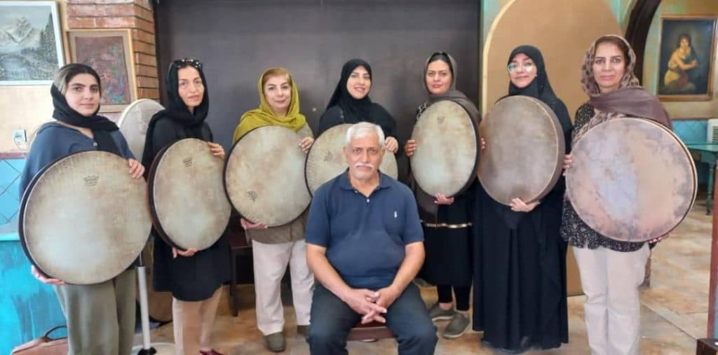 آموزش تخصصی ساز دف استاد مهاجر در شیراز