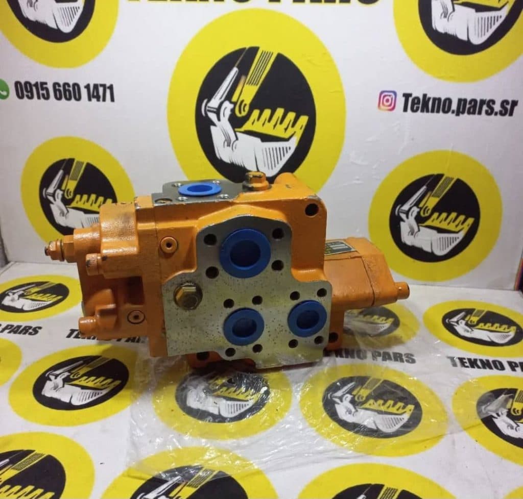 فروشگاه لوازم یدکی ماشین آلات راهسازی تکنو پارس در مشهد