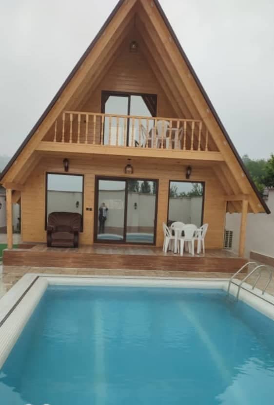 ساخت ویلای سوئیسی و کلبه چوبی مدرن سازه در محمودآباد