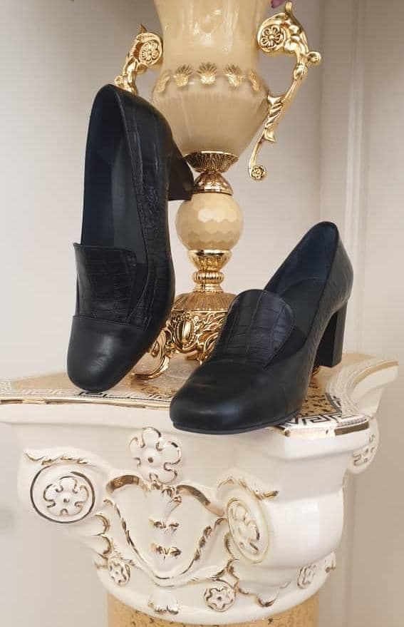 پخش عمده کیف و کفش چرم گالری شیری در تهران