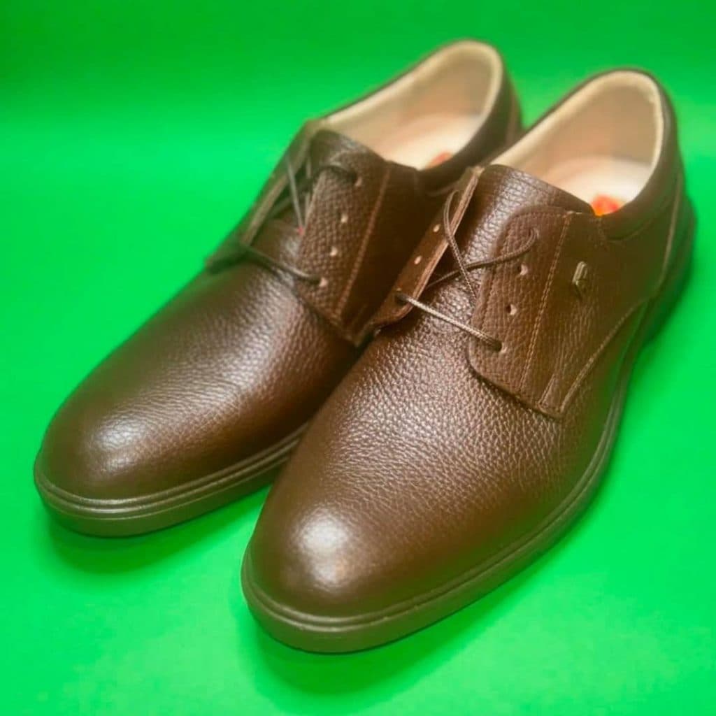 تولید و فروش کفش چرم مردانه تقی زاده عرب در بازار تهران