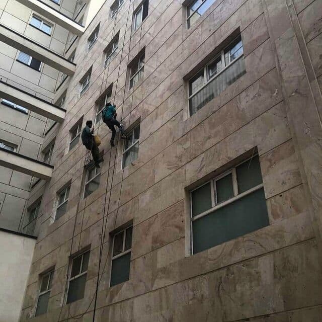 خدمات سیمانکاری با طناب بدون داربست اباصلت بایرامی در تهران