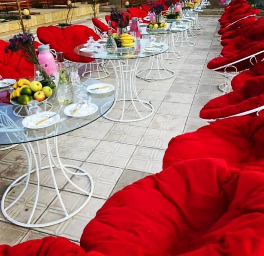 مجتمع پذیرایی اقامتی تفریحی مهرونور در میاندوآب