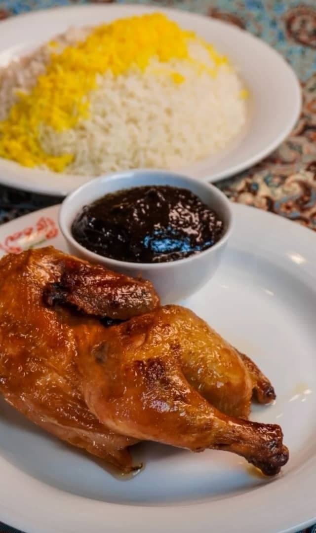 رستوران بیرون بر آرامش در جاده تربت حیدریه به گناباد