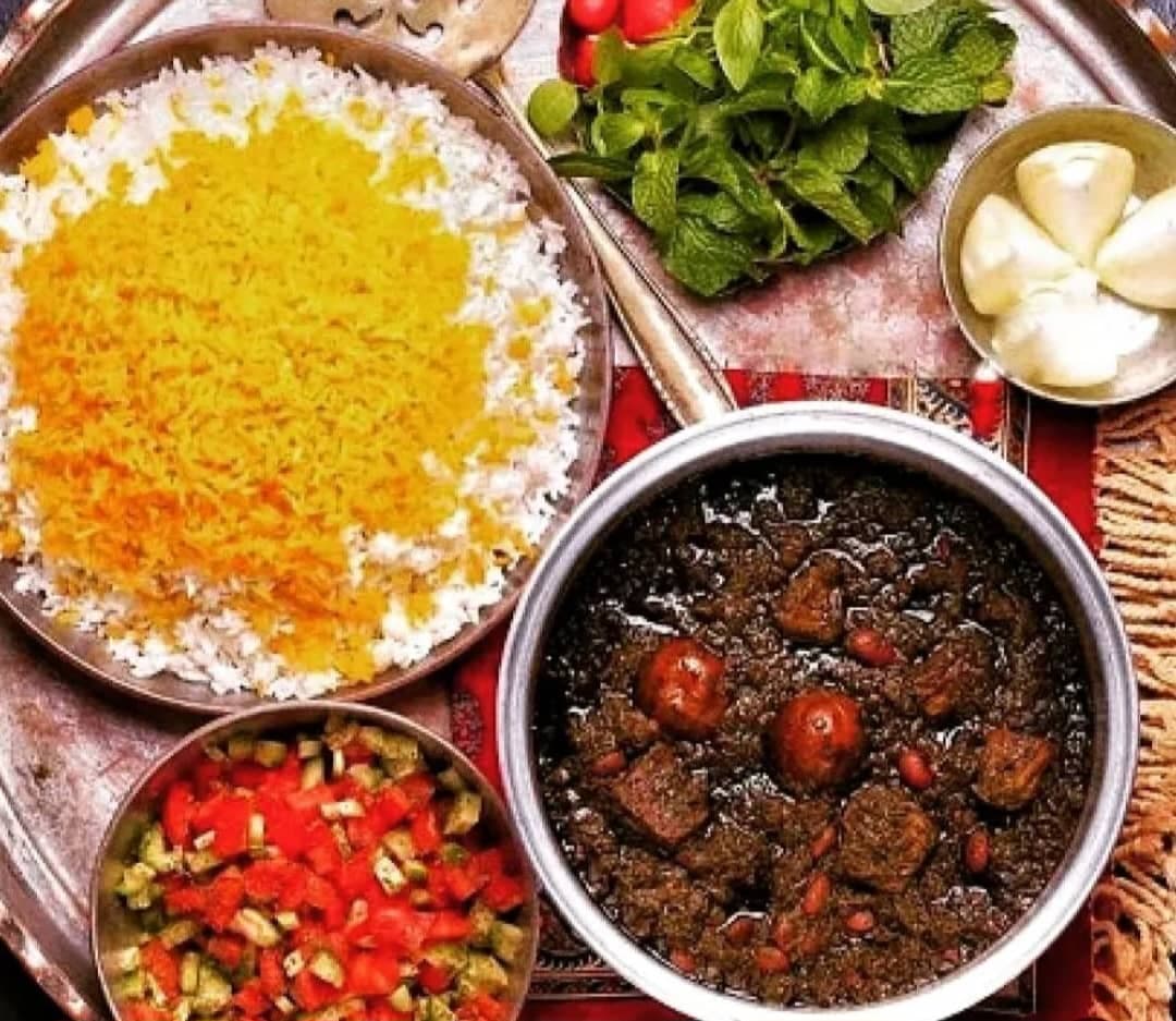 رستوران بیرون بر آرامش در جاده تربت حیدریه به گناباد