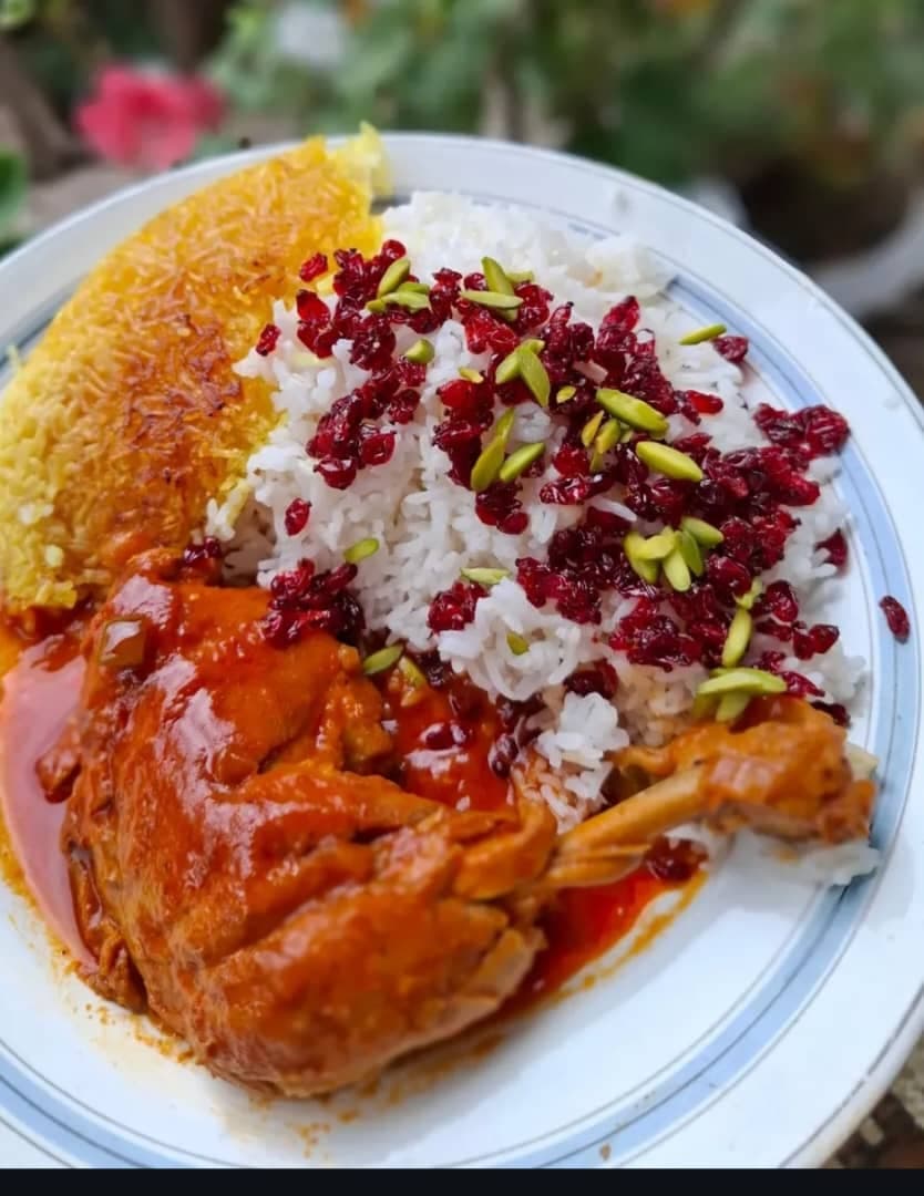 رستوران بیرون بر آرامش در جاده تربت حیدریه به گناباد