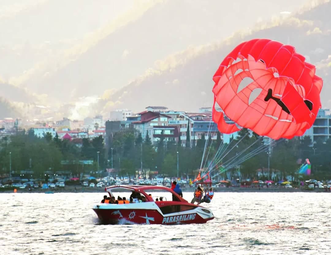 پاراسل و مجموعه تفریحی پلاژ توسکاسرا در رامسر