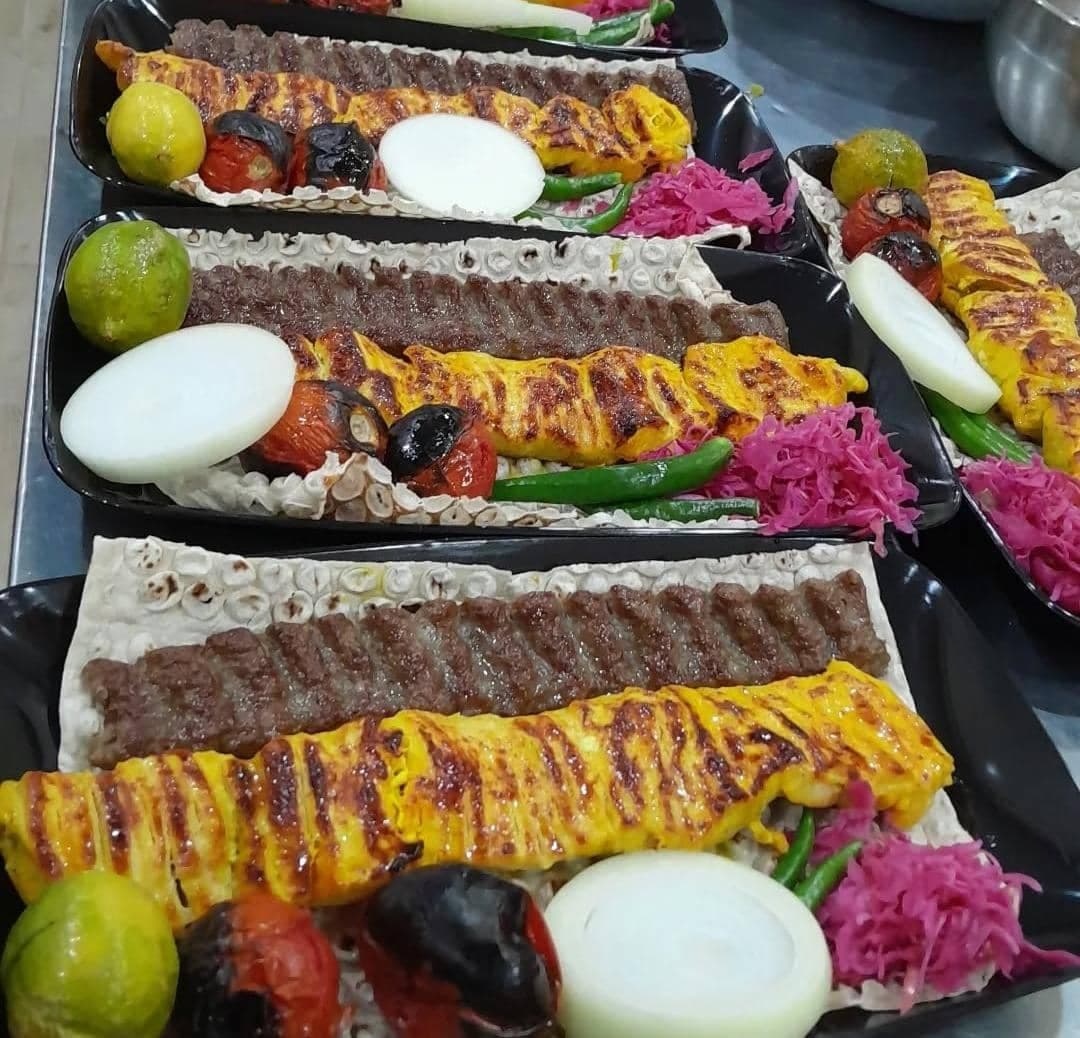 غذای آماده خانگی و بیرون بر دایی در آبپخش برازجان