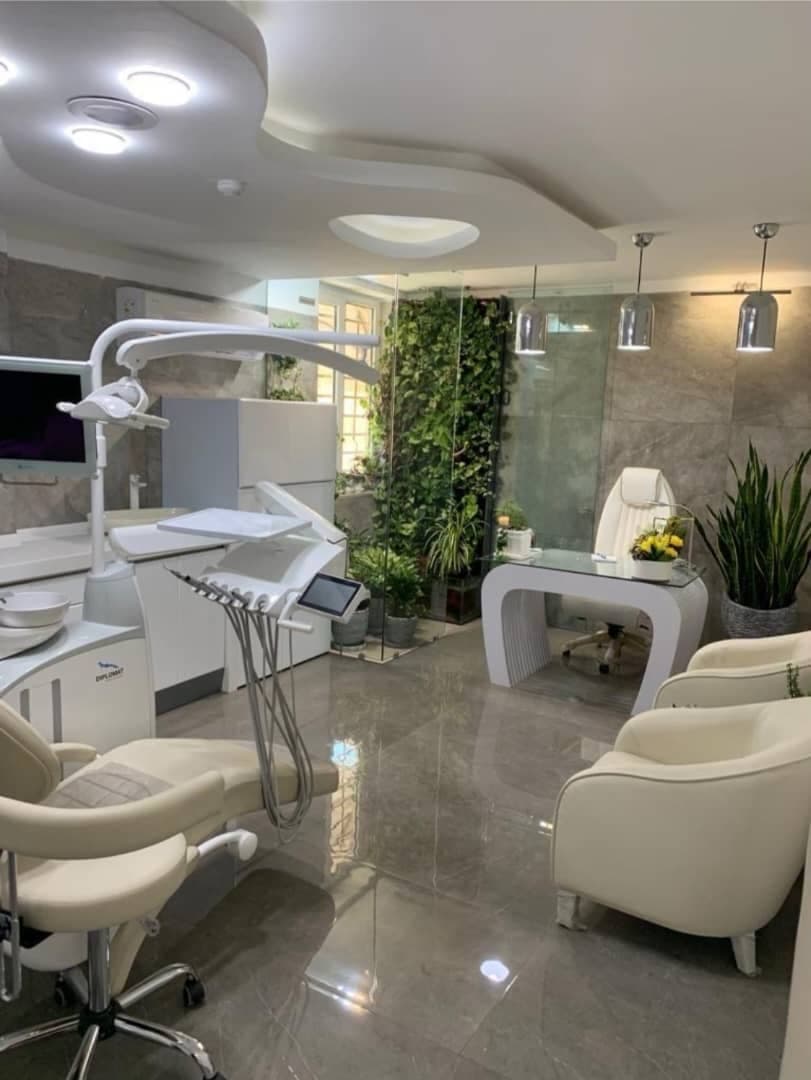 دندانپزشکی دکتر مولود حق نظر در اهواز