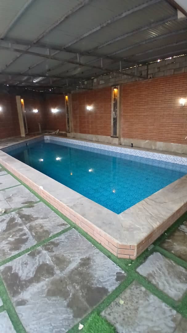 اجاره ویلا باغ استخردار کرمی در کرج