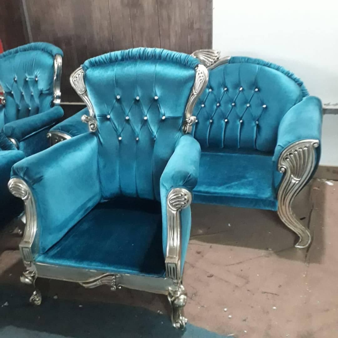 رویه کوبی و تعمیر مبلمان مدرن در سبزوار