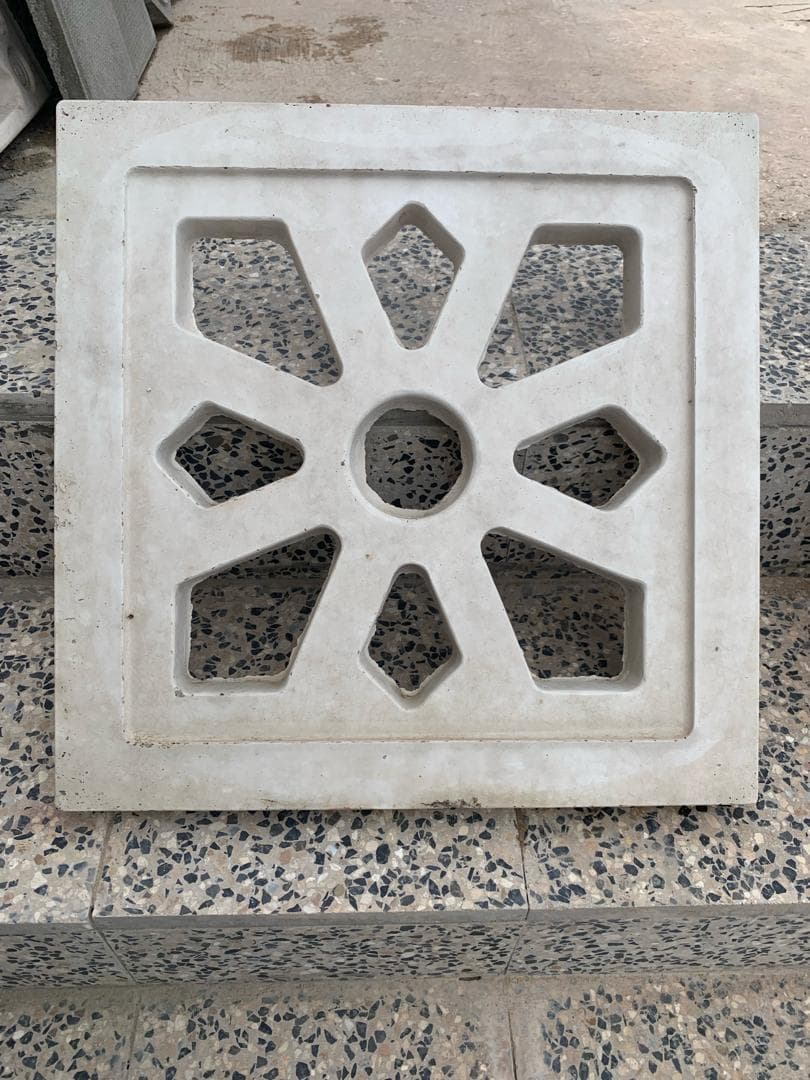 تولید پیورس و جدول و بلوک فرش آدینه در  قشم