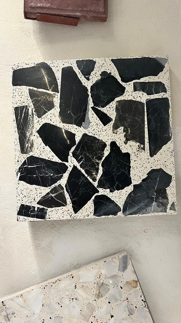 تولید پیورس و جدول و بلوک فرش آدینه در  قشم