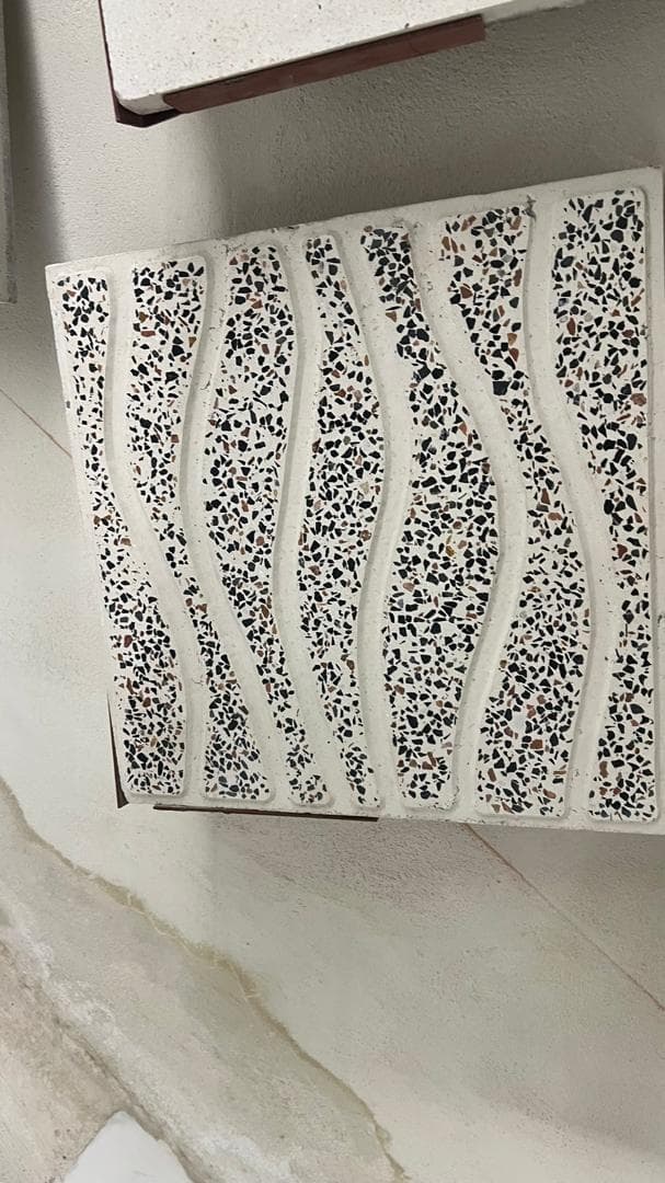 تولید پیورس و جدول و بلوک فرش آدینه در  قشم