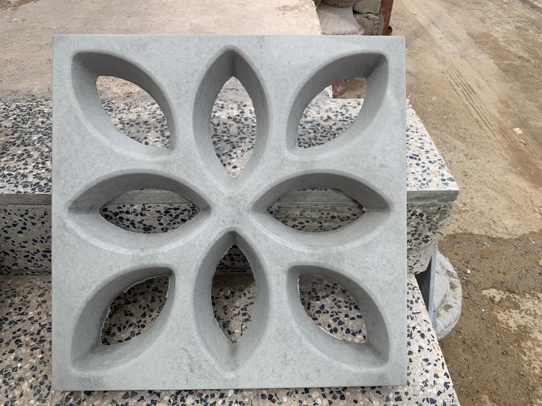 تولید پیورس و جدول و بلوک فرش آدینه در  قشم