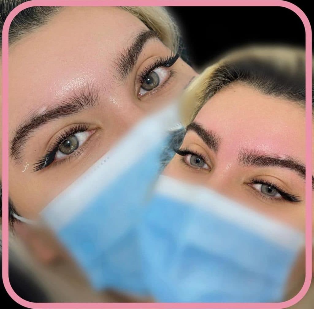 مرکز تخصصی لیفت ابرو و مژه سمانه کیانی در بندرعباس