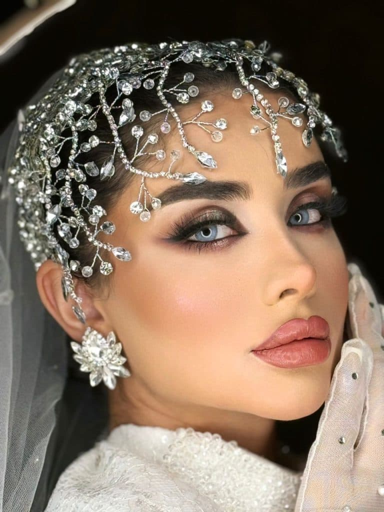 سالن زیبایی عمارت عروس در همدان