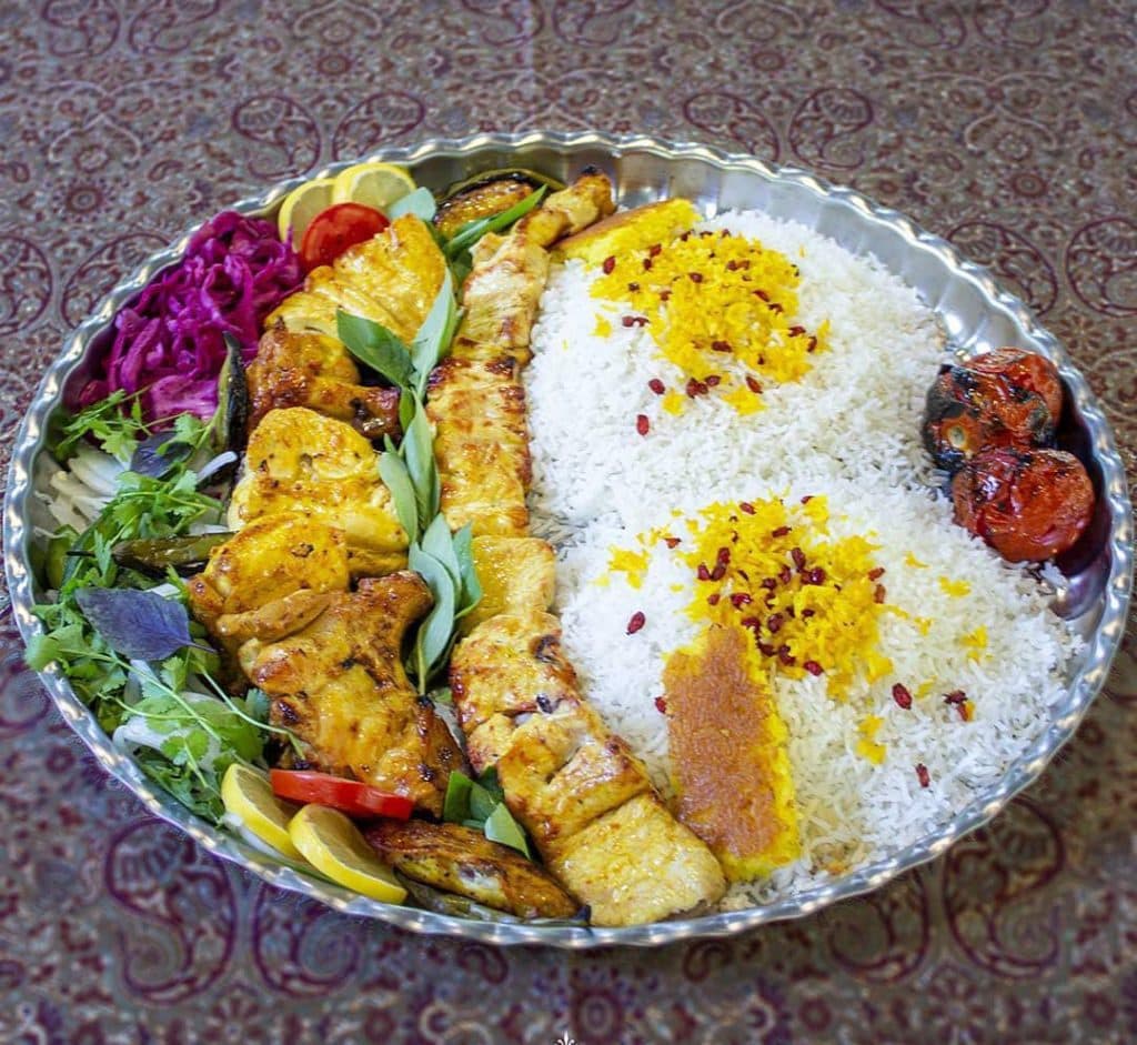 کافه رستوران امید در طرقبه مشهد