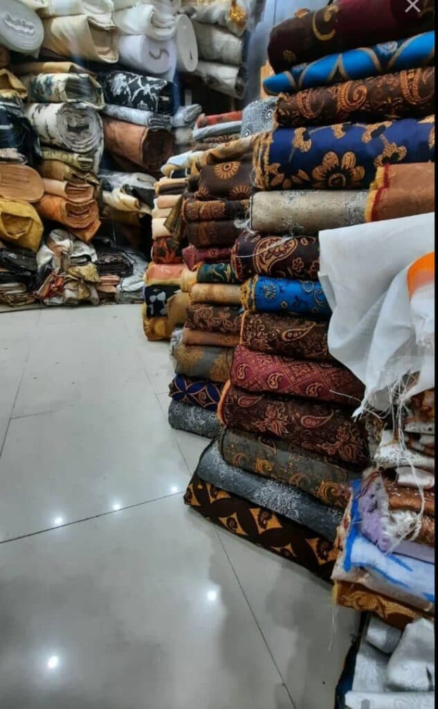 پارچه سرای عدالت غریبی در بوشهر