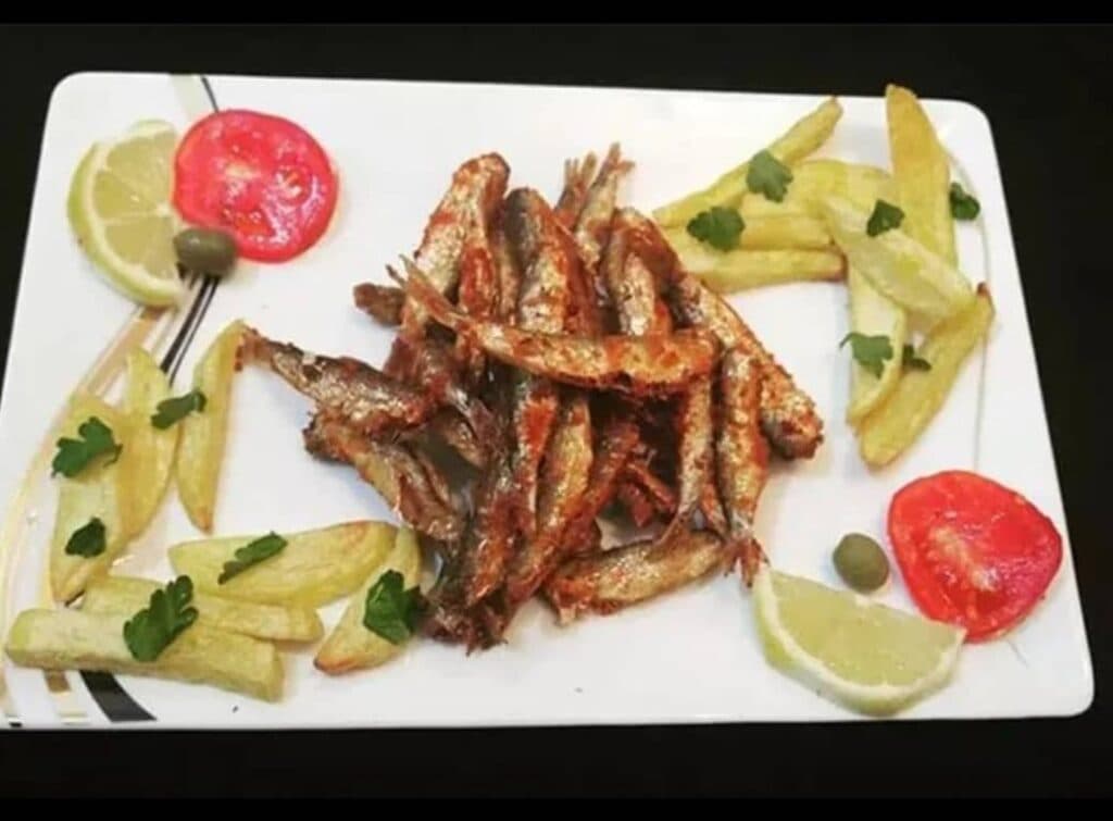 کافه رستوران باران تی تی در رشت