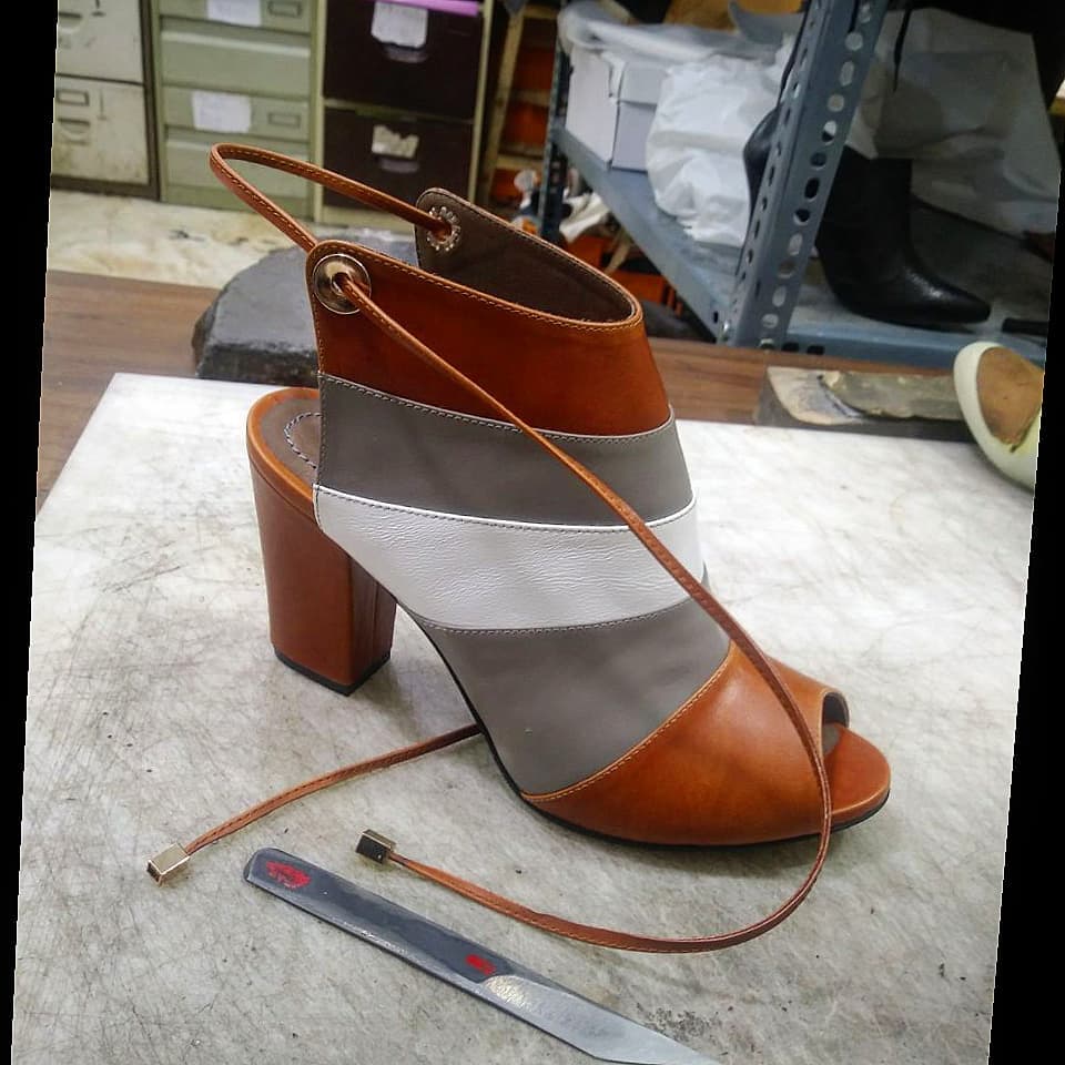 تولیدی کفش مدیس در رشت