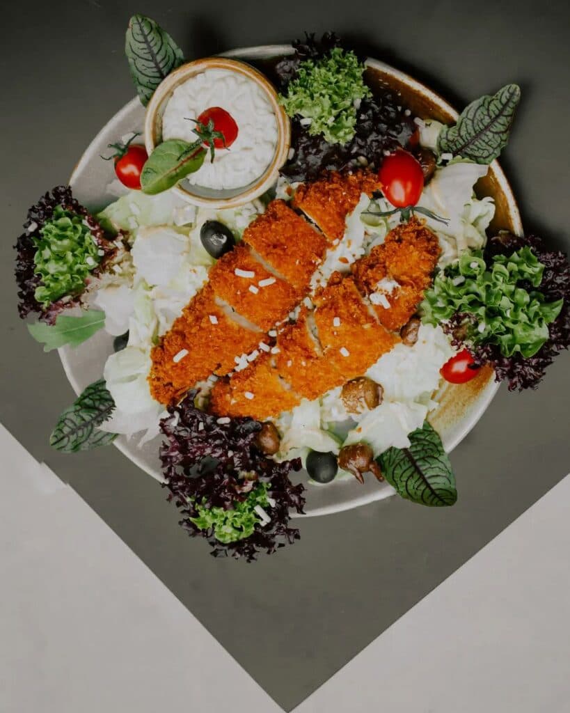 کافه رستوران ایتالیایی ایرانی لوسو در شیراز