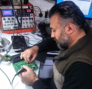 کلینیک تخصصی برق و الکترونیک اتومبیل محمد ثابت در رشت