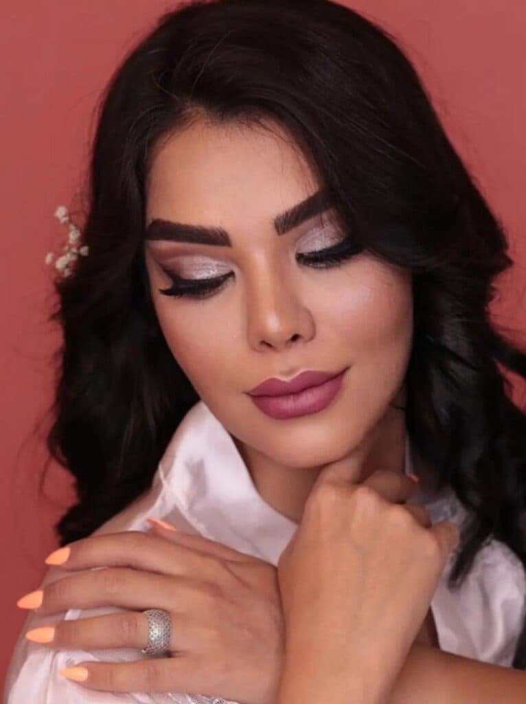 آموزشگاه و سالن زیبایی آنا در قدوسی غربی شیراز