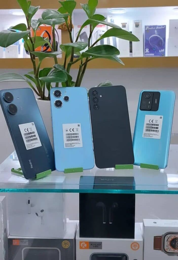 فروشگاه موبایل امین در قلعه گنج