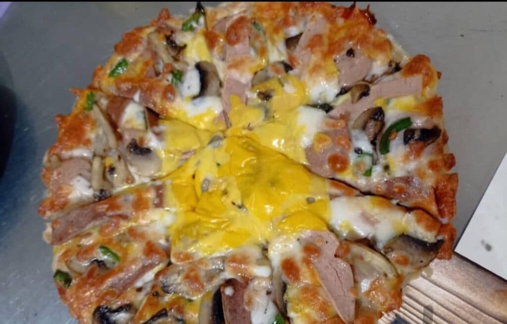 کافه رستوران ماه من در رشت