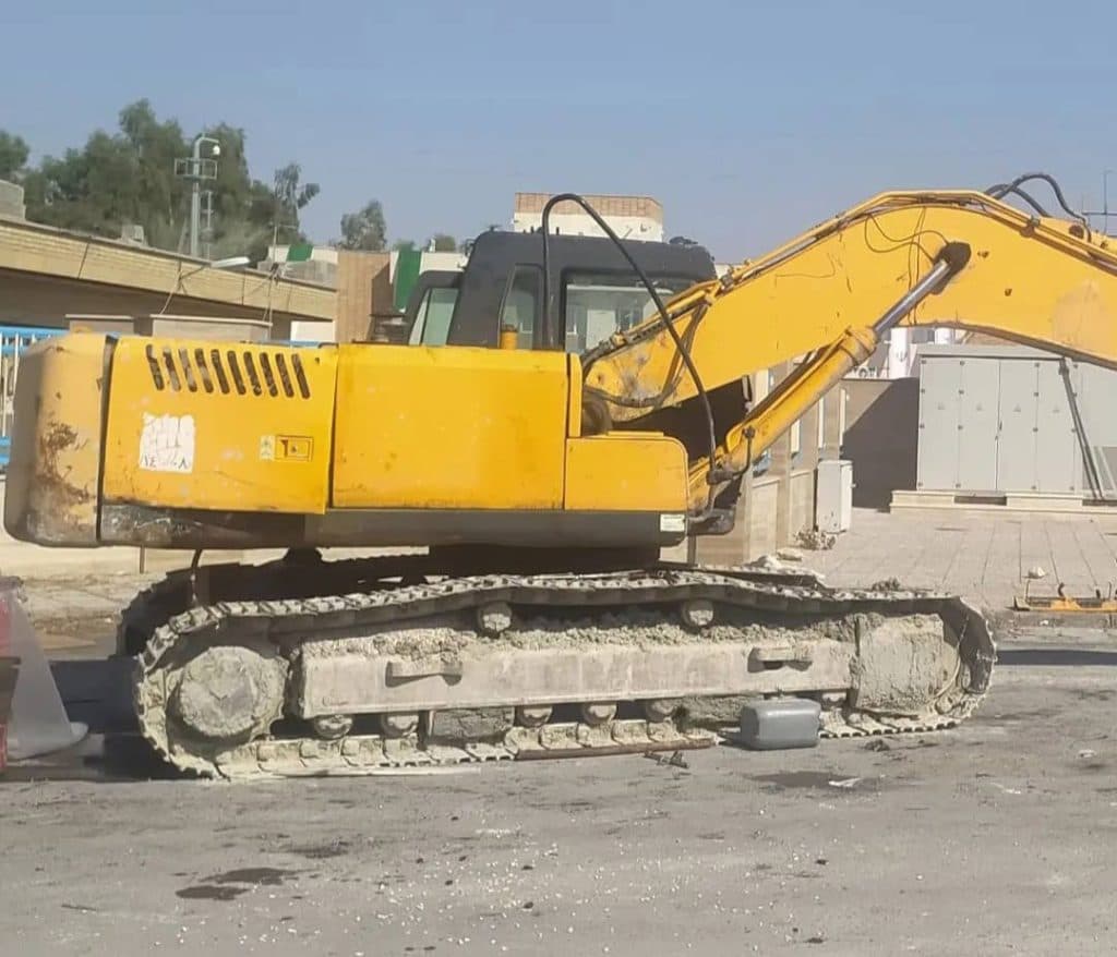 تعمیرات ماشین آلات راهسازی ایزی در مشهد