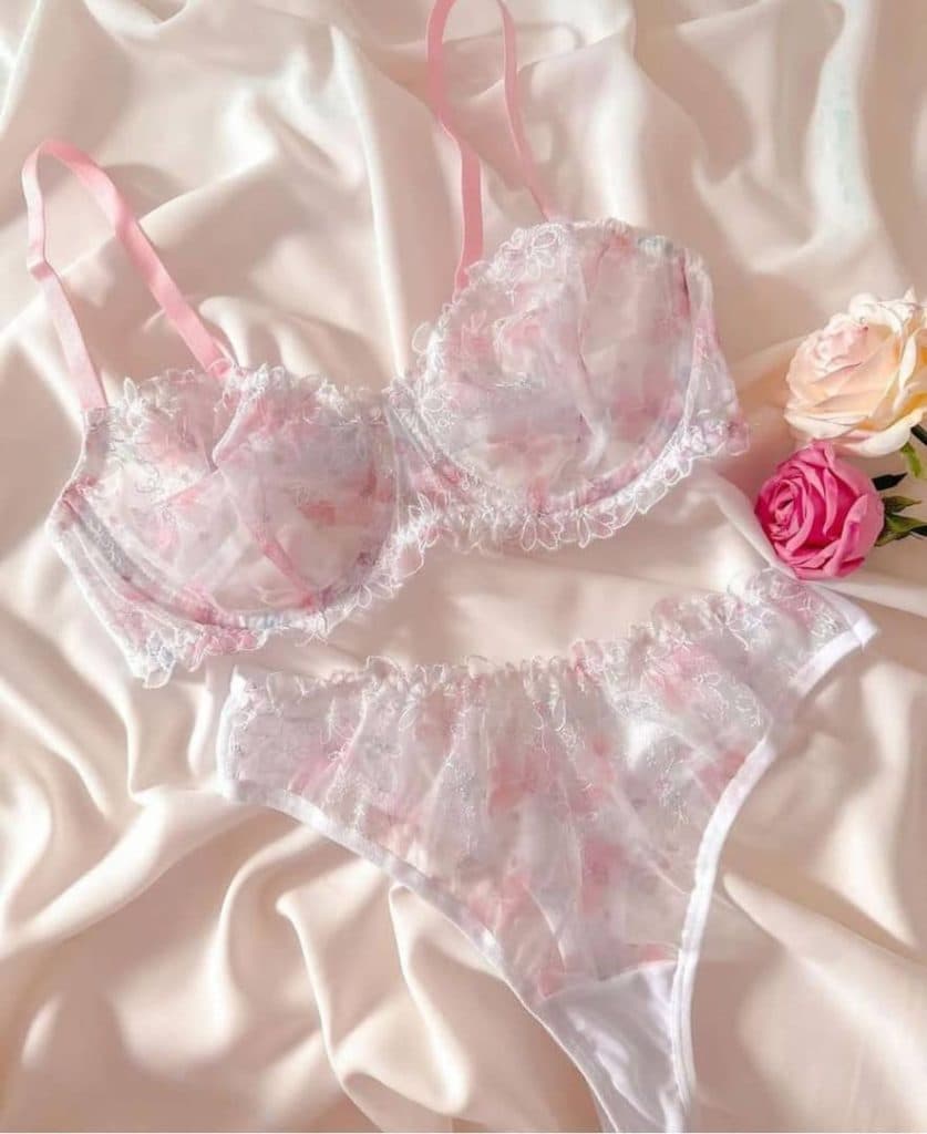 لباس زیر زنانه الیتا 1 در معالی آباد شیراز