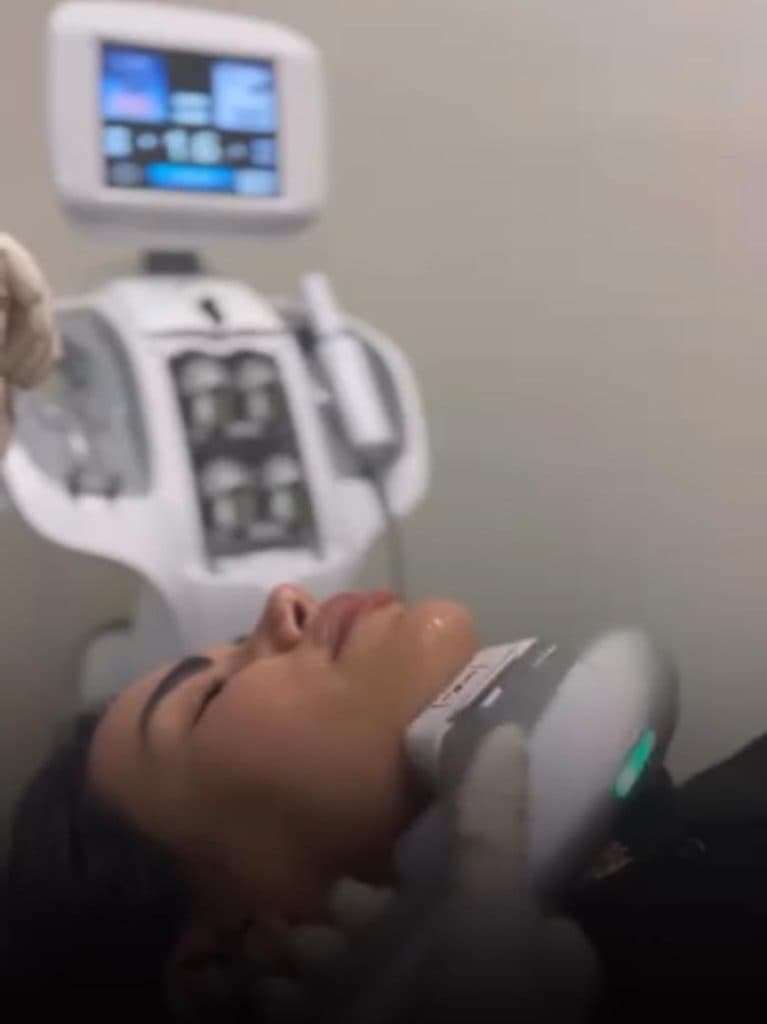 کلینیک زیبایی سحر در قریشی شمالی فردیس کرج