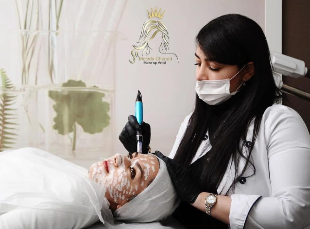 پاکسازی و فیشال تخصصی پوست ملودی چناری در جردن تهران