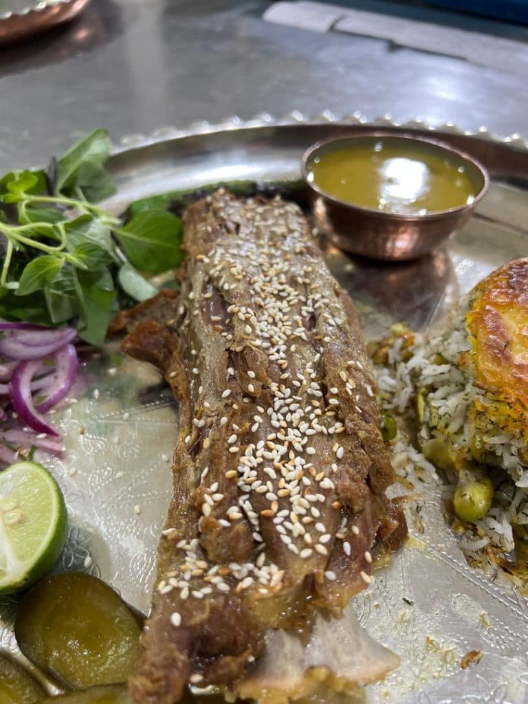 رستوران مهستان شاملو در کرج