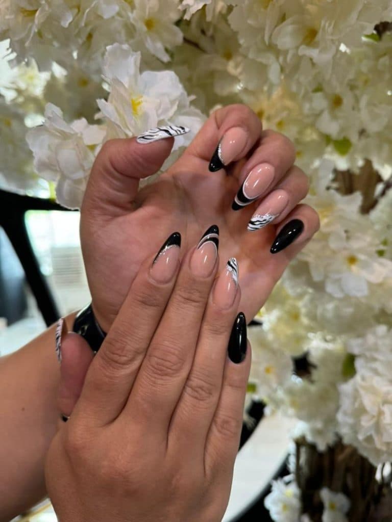 سالن زیبایی پریچهر در باغستان شهریار