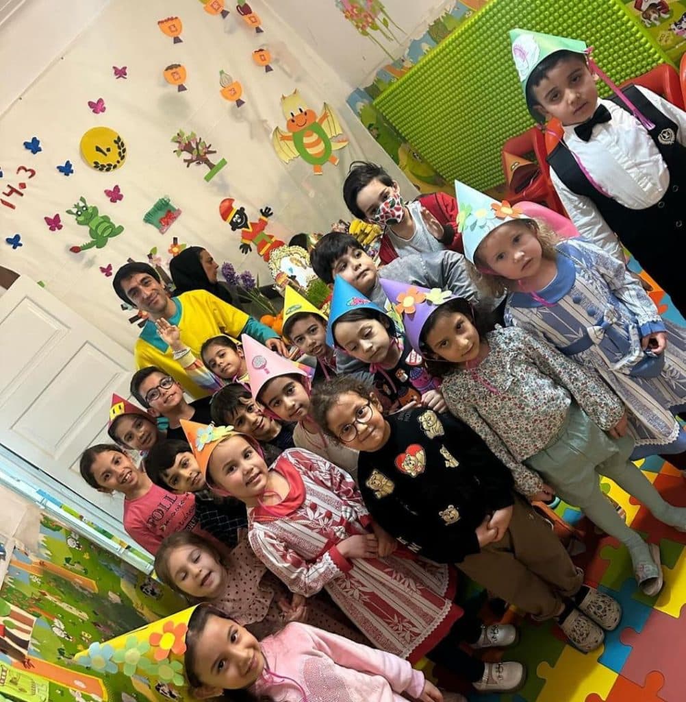 کودکستان و پیش دبستانی عرشیا در جمالزاده جنوبی تهران