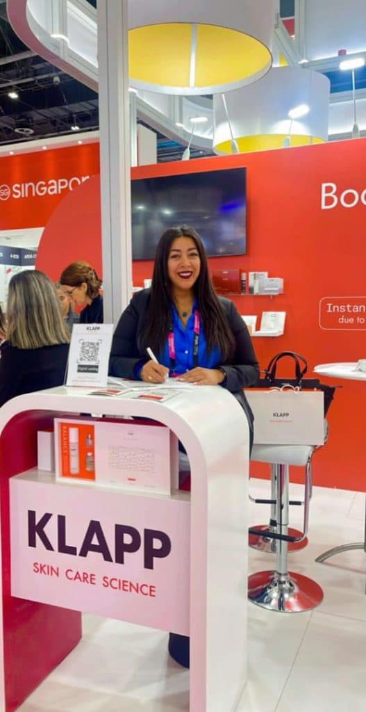 مرکز خدمات آرایش و آموزش ملودی چناری در جردن تهران