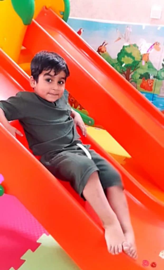 پیش دبستانی بچه های خورشید در پرند