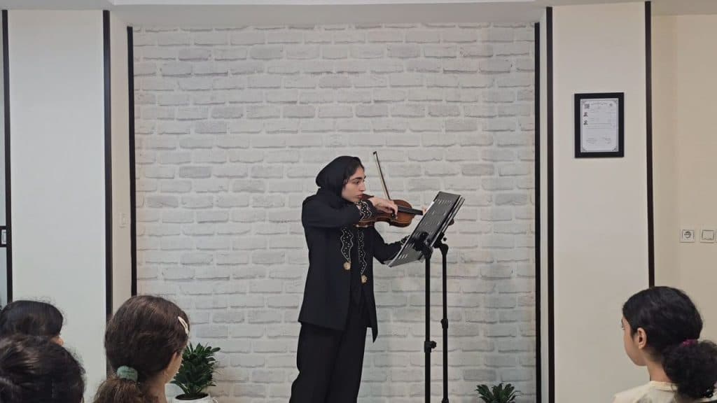 آموزشگاه موسیقی کوک در رودسر